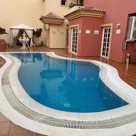 Ferienhaus Mit Privatpool Fur 10 Personen Ca 400 M In Costa Adeje, Teneriffa Westkuste Von Teneriffa
